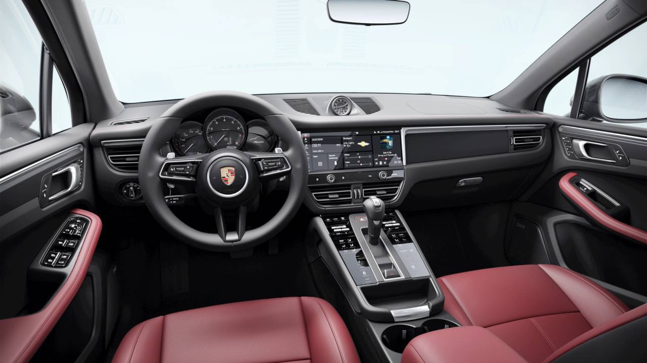 2026 Porsche Macan Newark DE