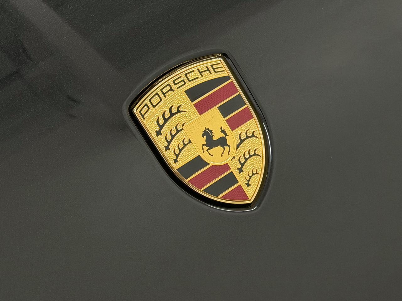 2026 Porsche Macan Newark DE