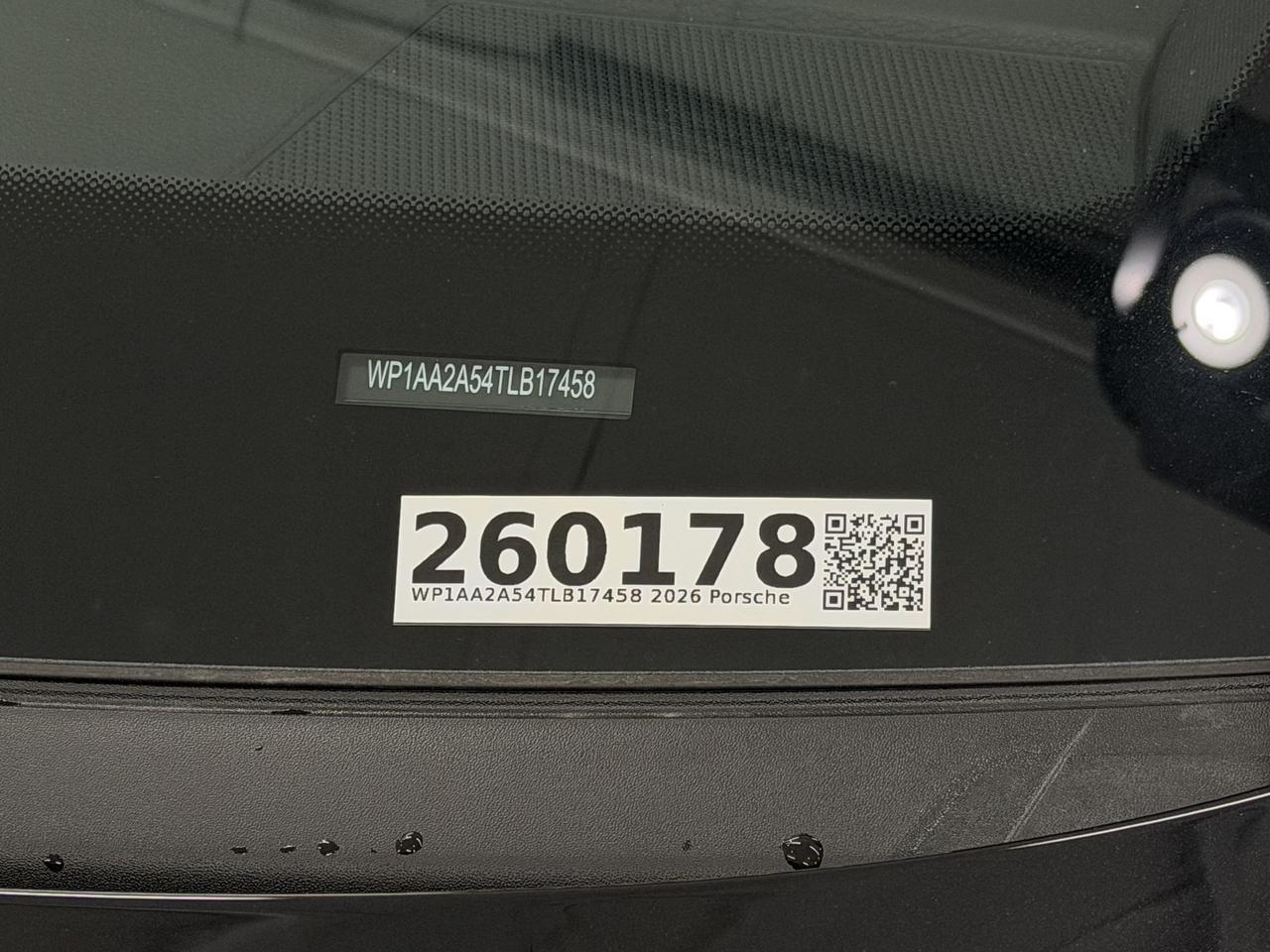 2026 Porsche Macan Newark DE
