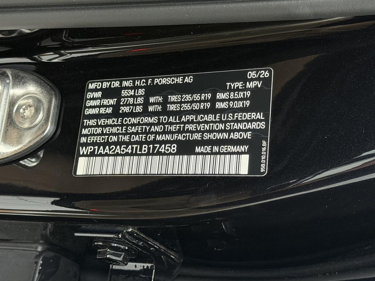2026 Porsche Macan Newark DE