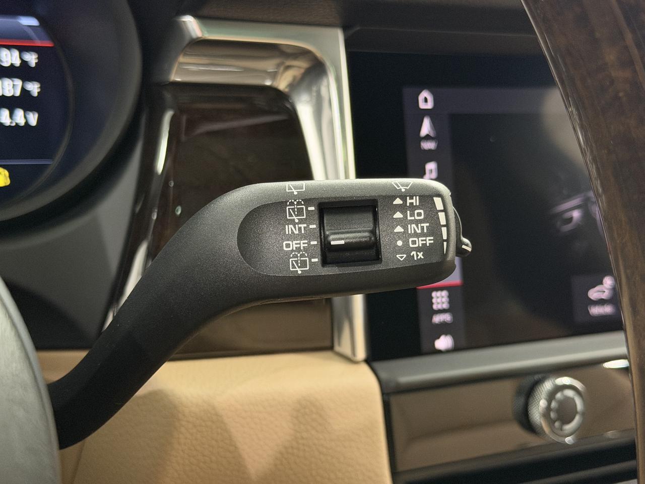 2026 Porsche Macan Newark DE