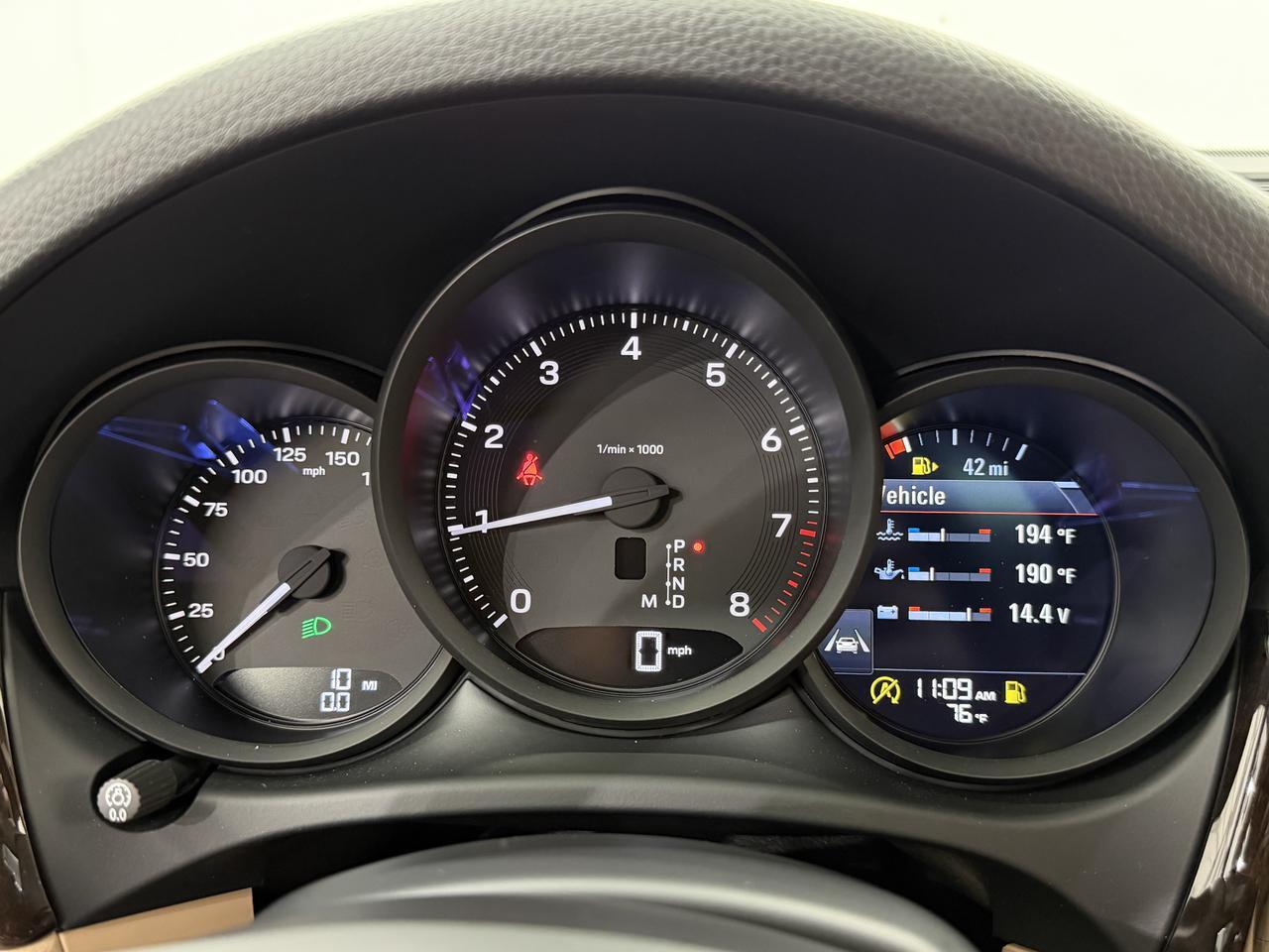 2026 Porsche Macan Newark DE