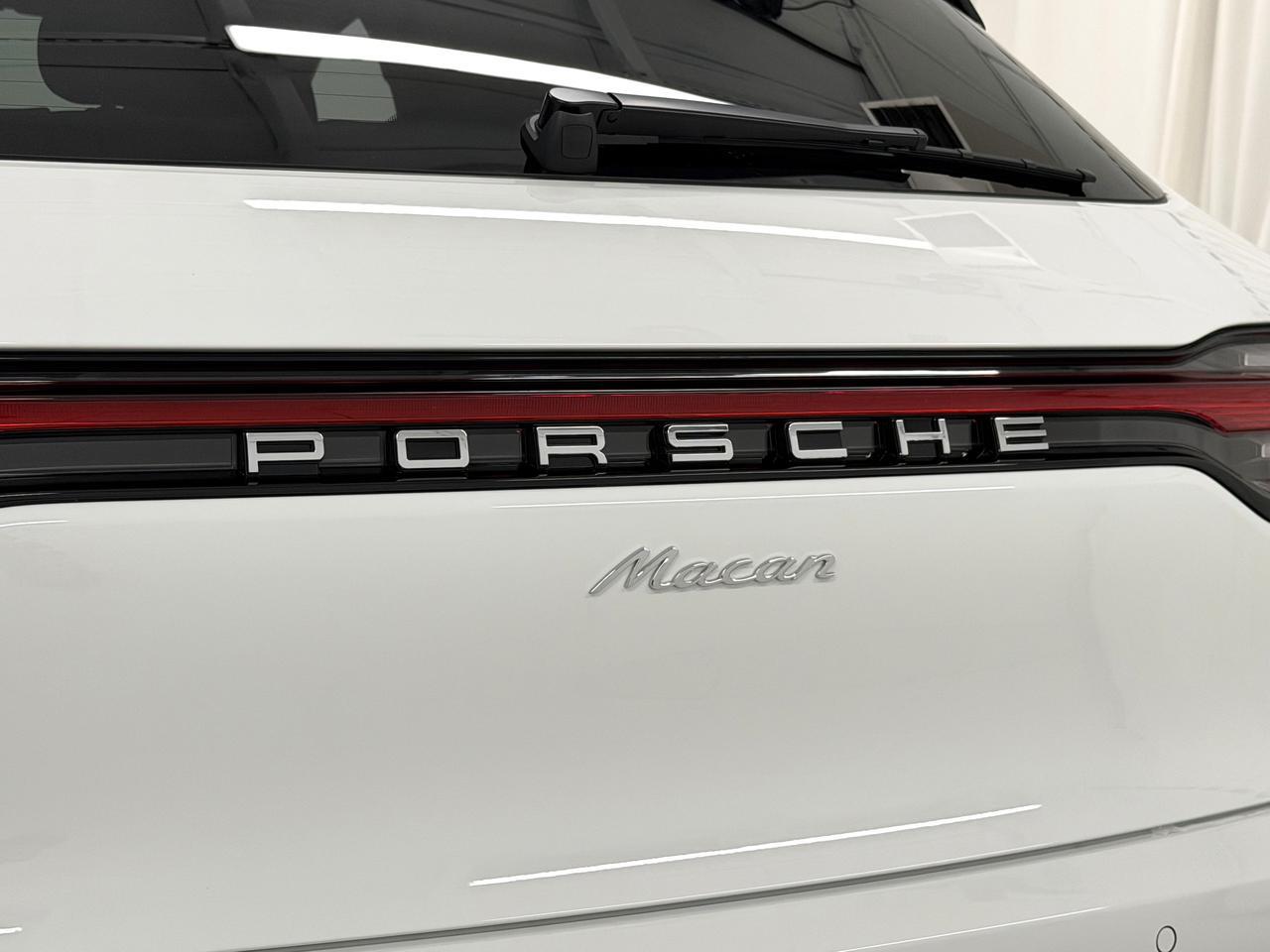 2026 Porsche Macan Newark DE