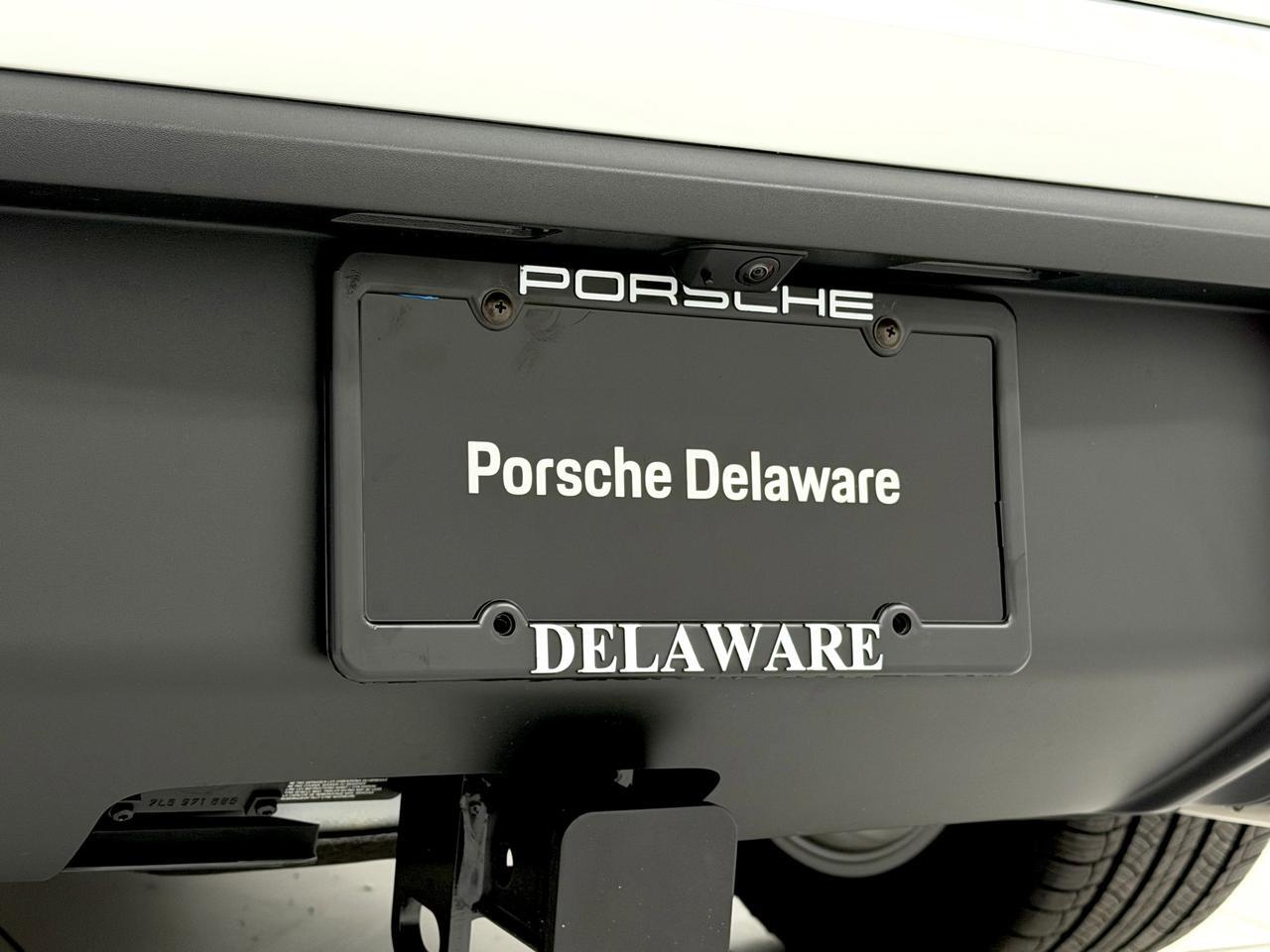 2026 Porsche Macan Newark DE