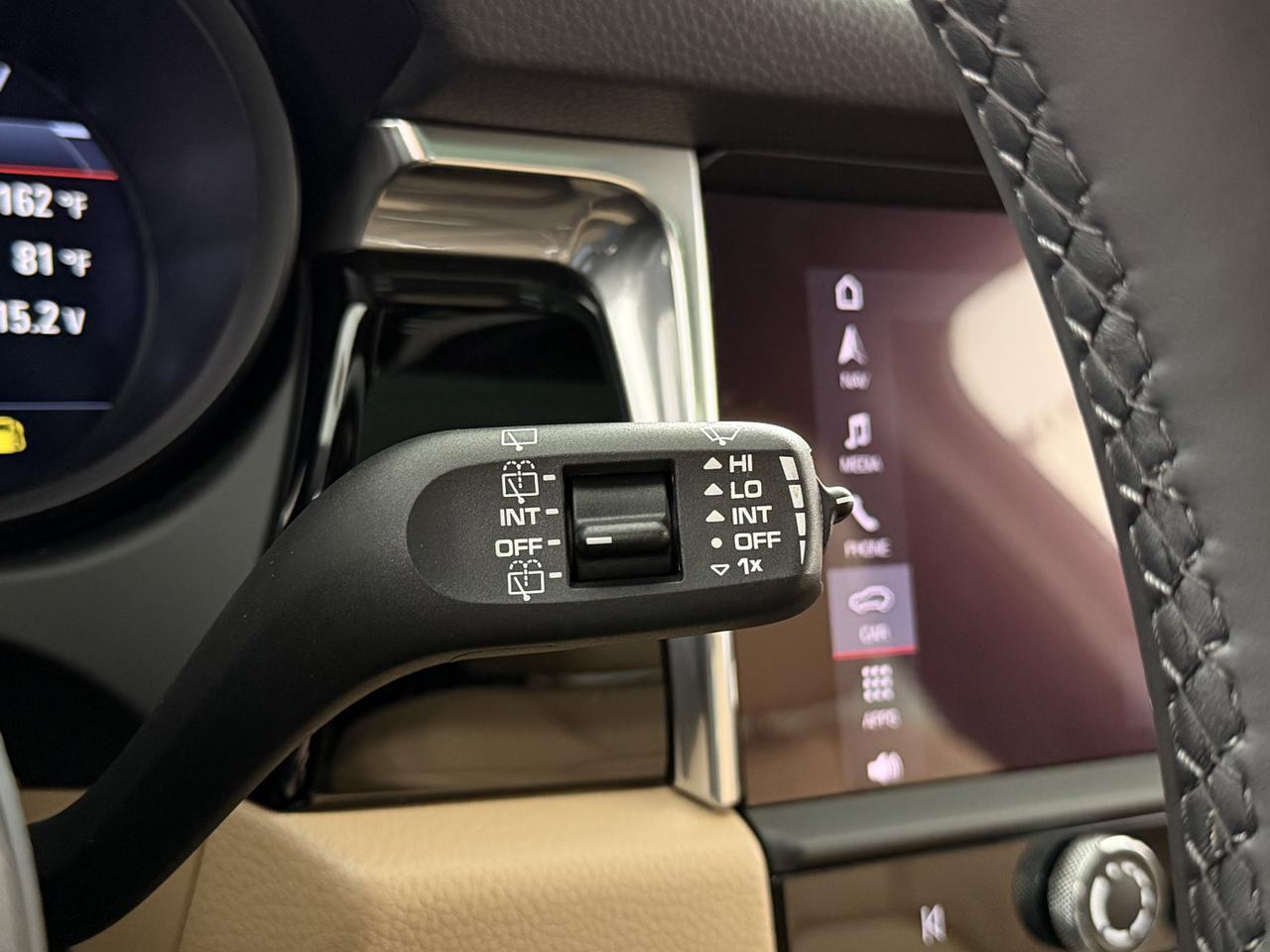 2026 Porsche Macan Newark DE