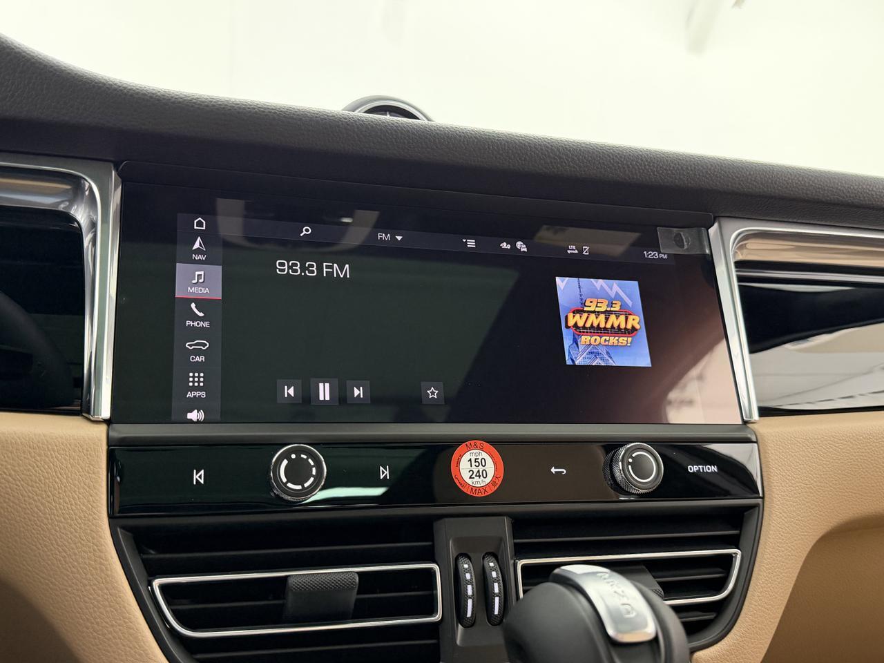 2026 Porsche Macan Newark DE