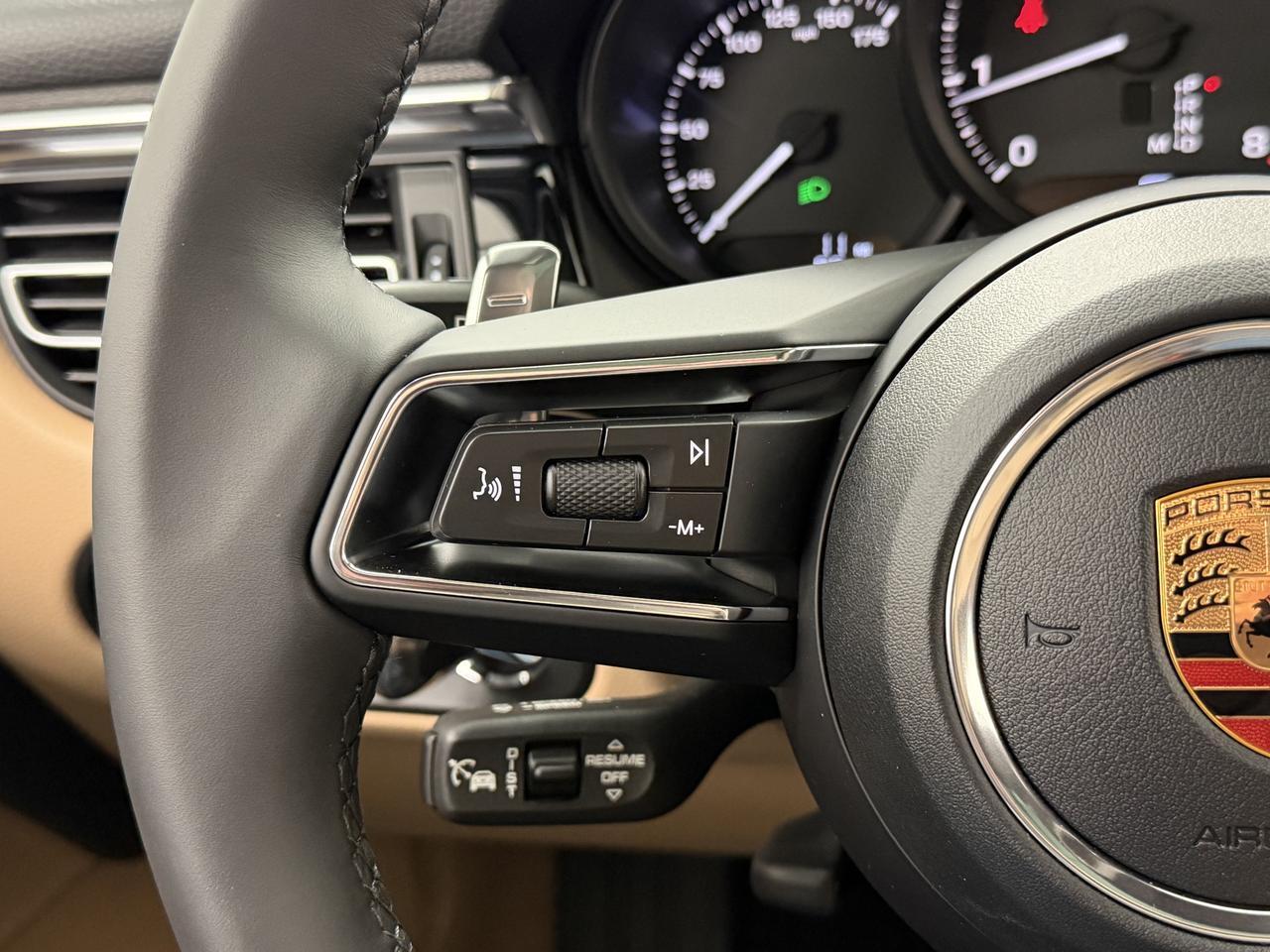 2026 Porsche Macan Newark DE