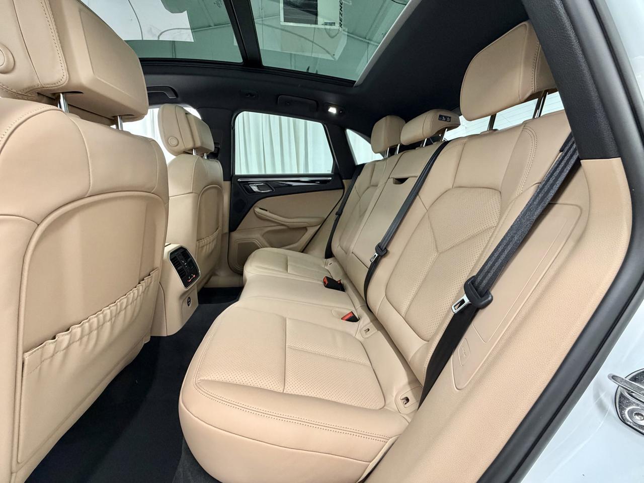 2026 Porsche Macan Newark DE