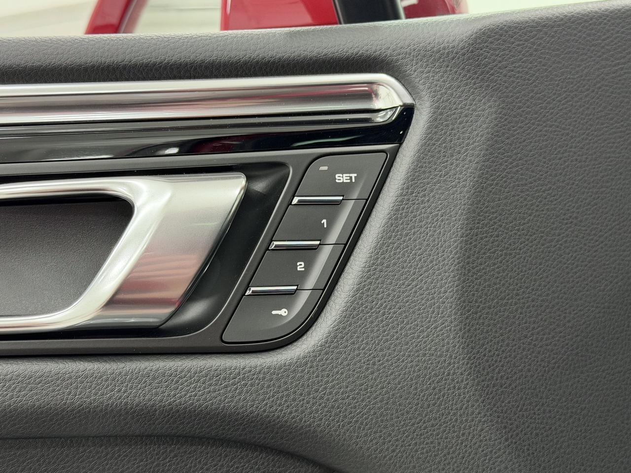 2026 Porsche Macan Newark DE