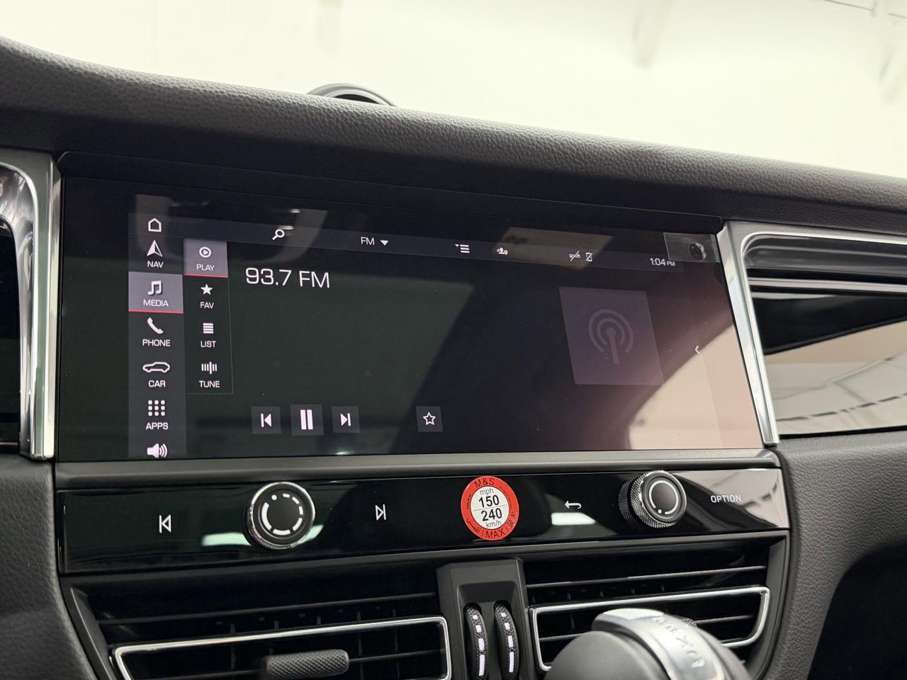 2026 Porsche Macan Newark DE