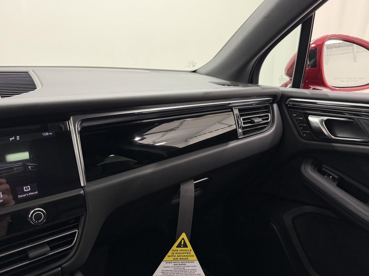 2026 Porsche Macan Newark DE