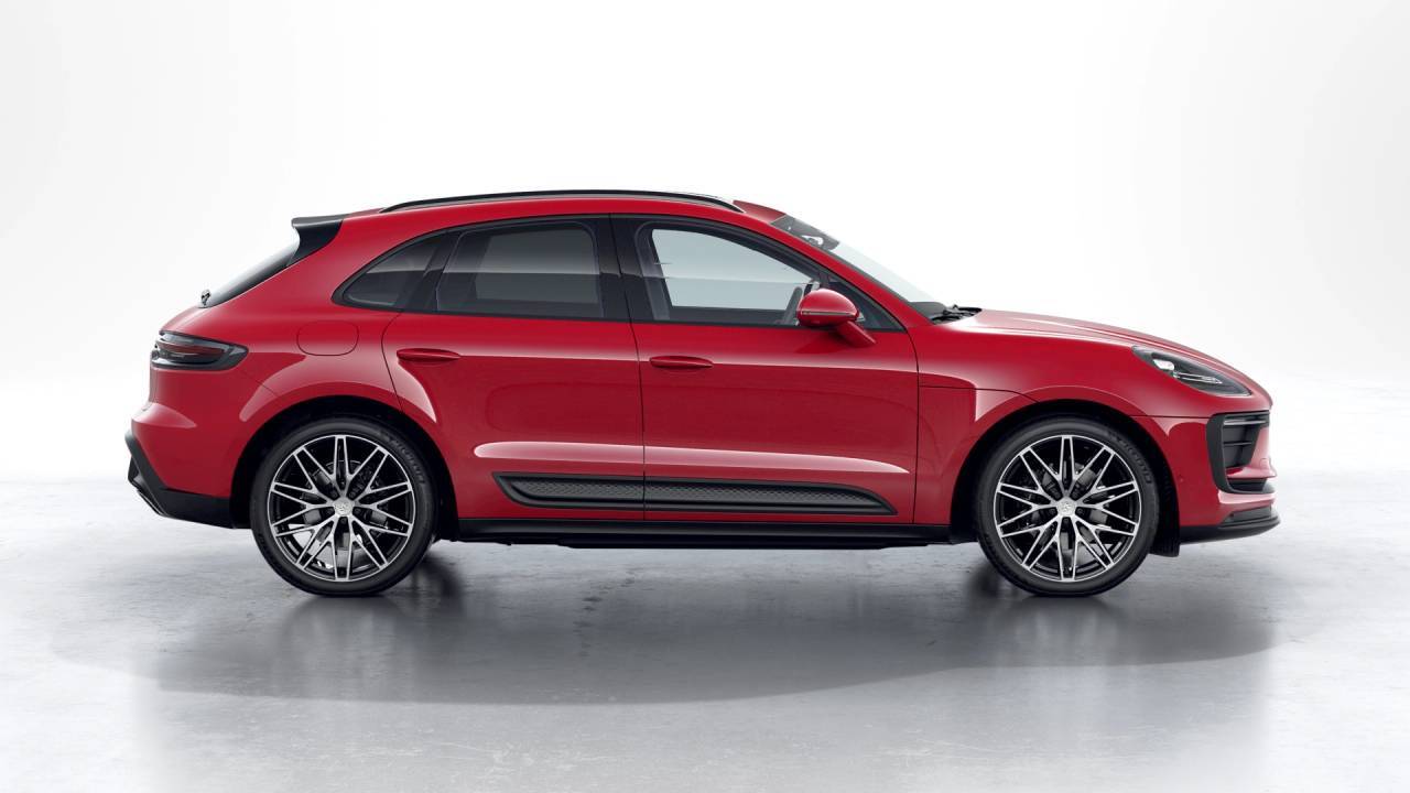 2026 Porsche Macan Newark DE