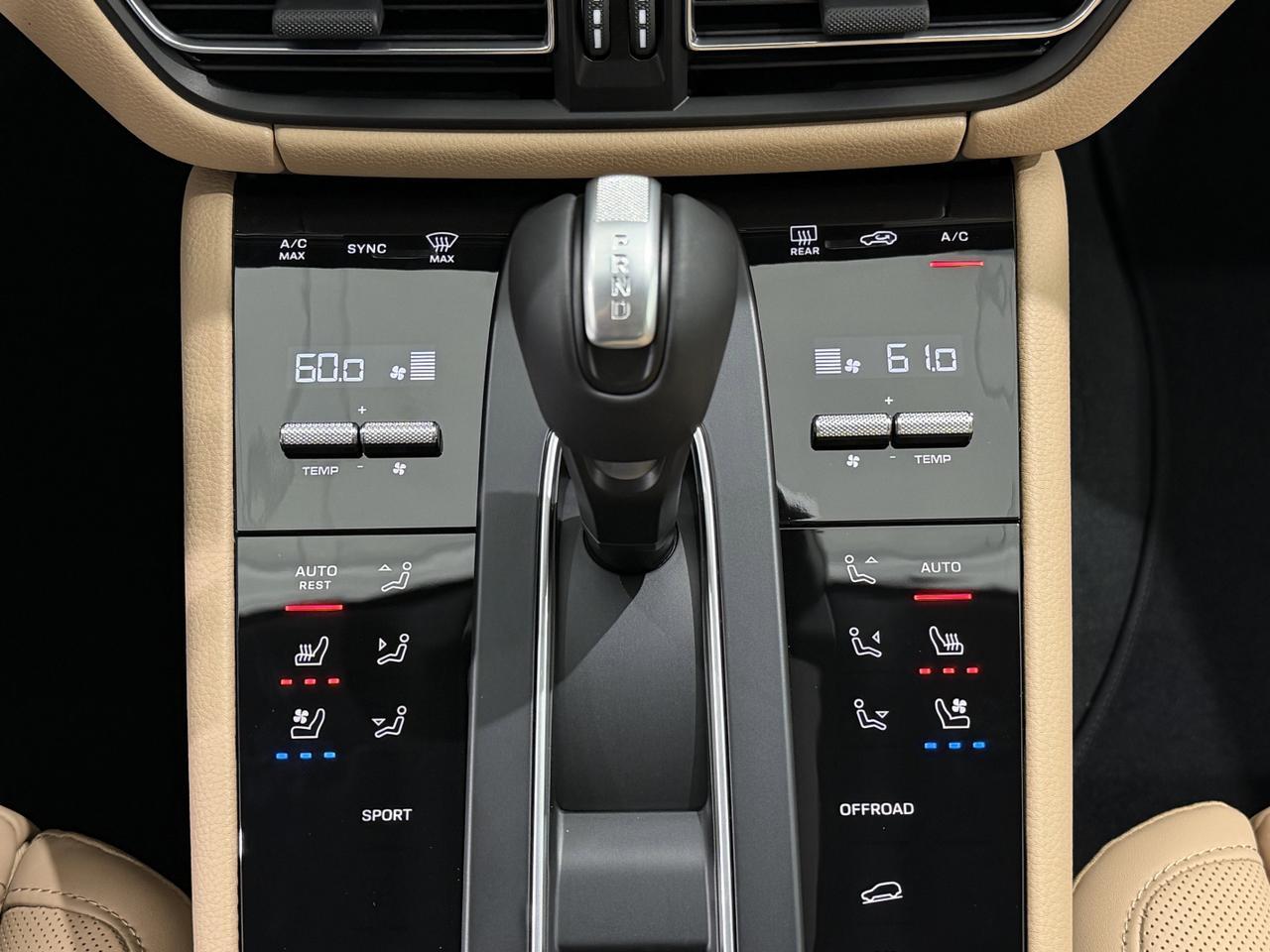 2026 Porsche Macan Newark DE