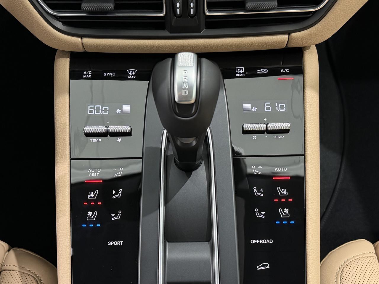 2026 Porsche Macan Newark DE