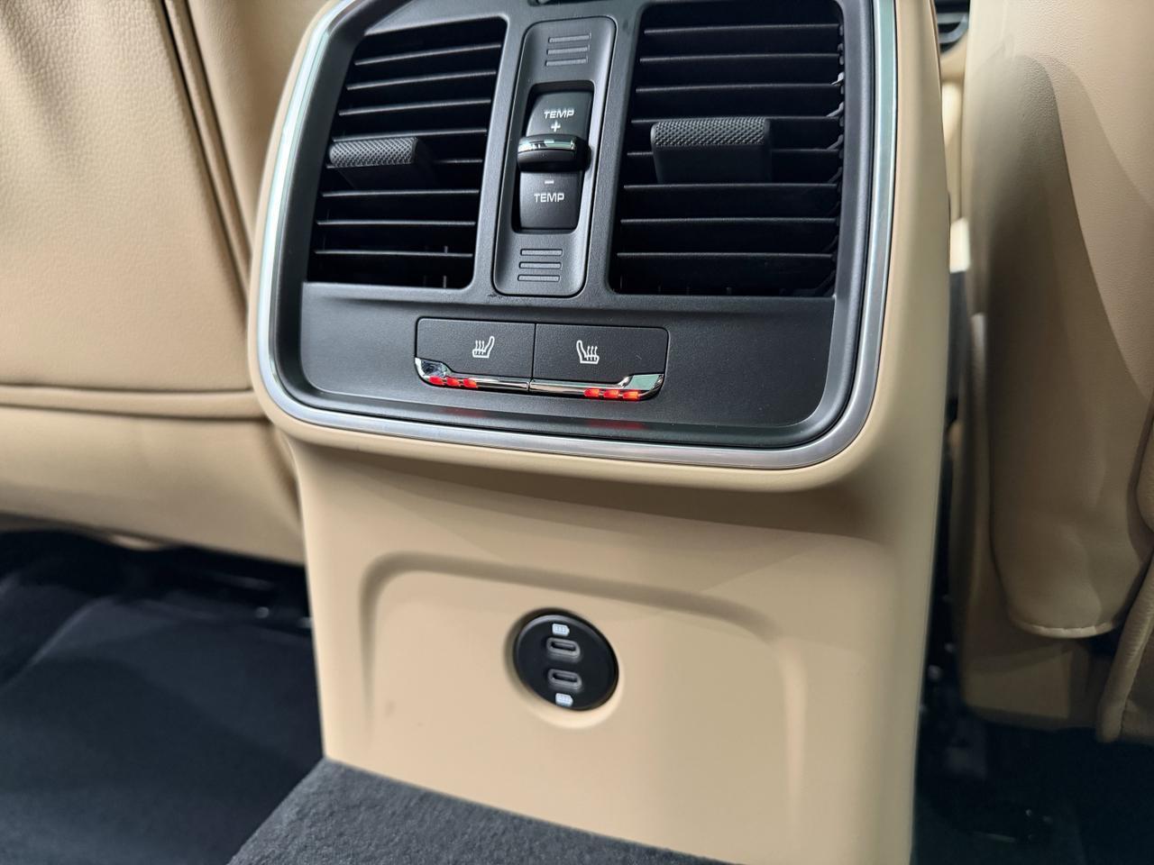 2026 Porsche Macan Newark DE