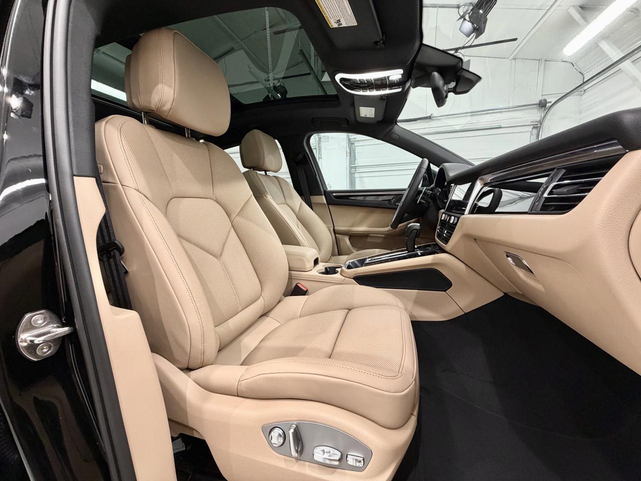 2026 Porsche Macan Newark DE