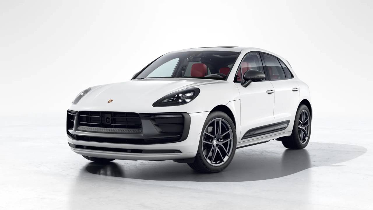2026 Porsche Macan Newark DE