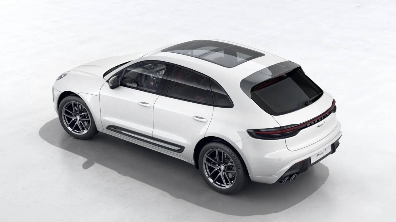 2026 Porsche Macan Newark DE