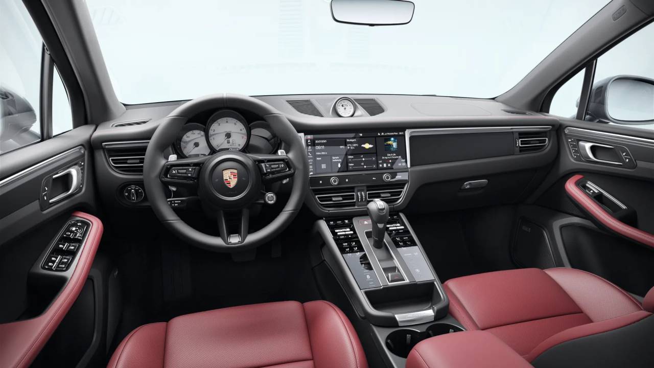 2026 Porsche Macan Newark DE