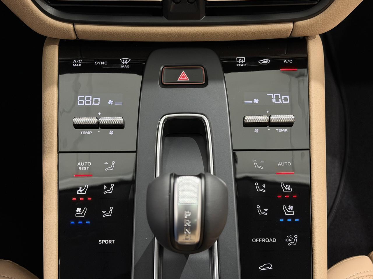 2026 Porsche Macan Newark DE