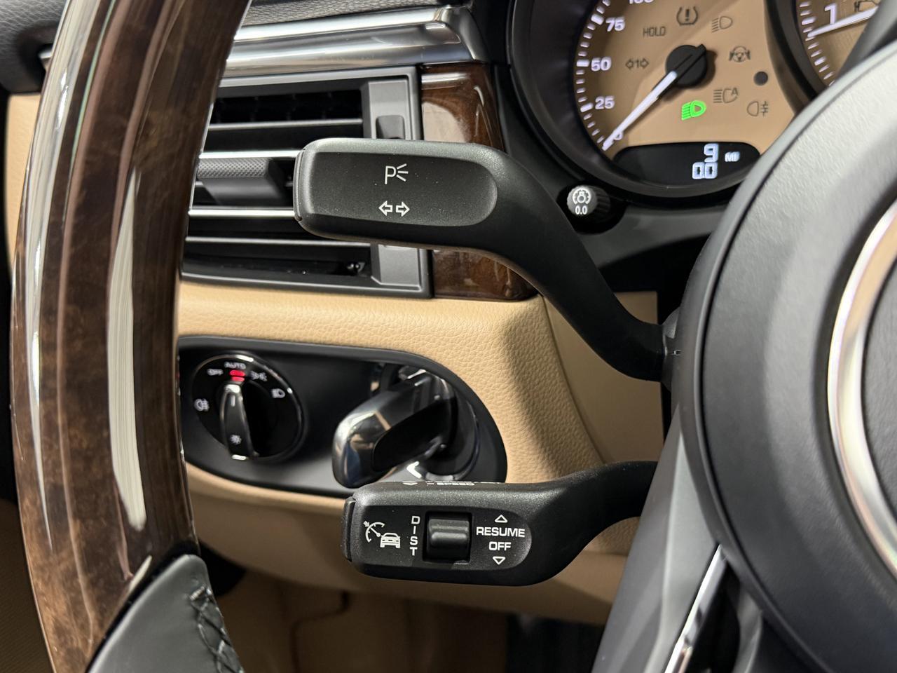 2026 Porsche Macan Newark DE