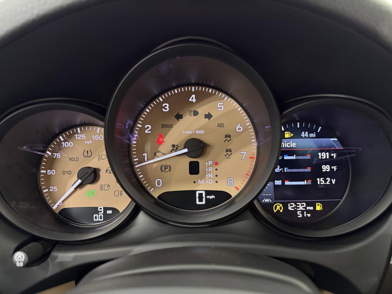 2026 Porsche Macan Newark DE