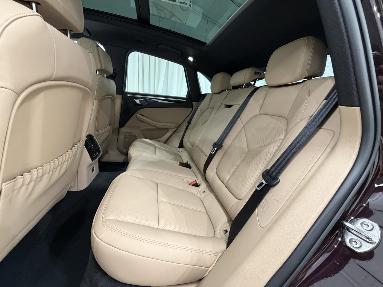 2026 Porsche Macan Newark DE