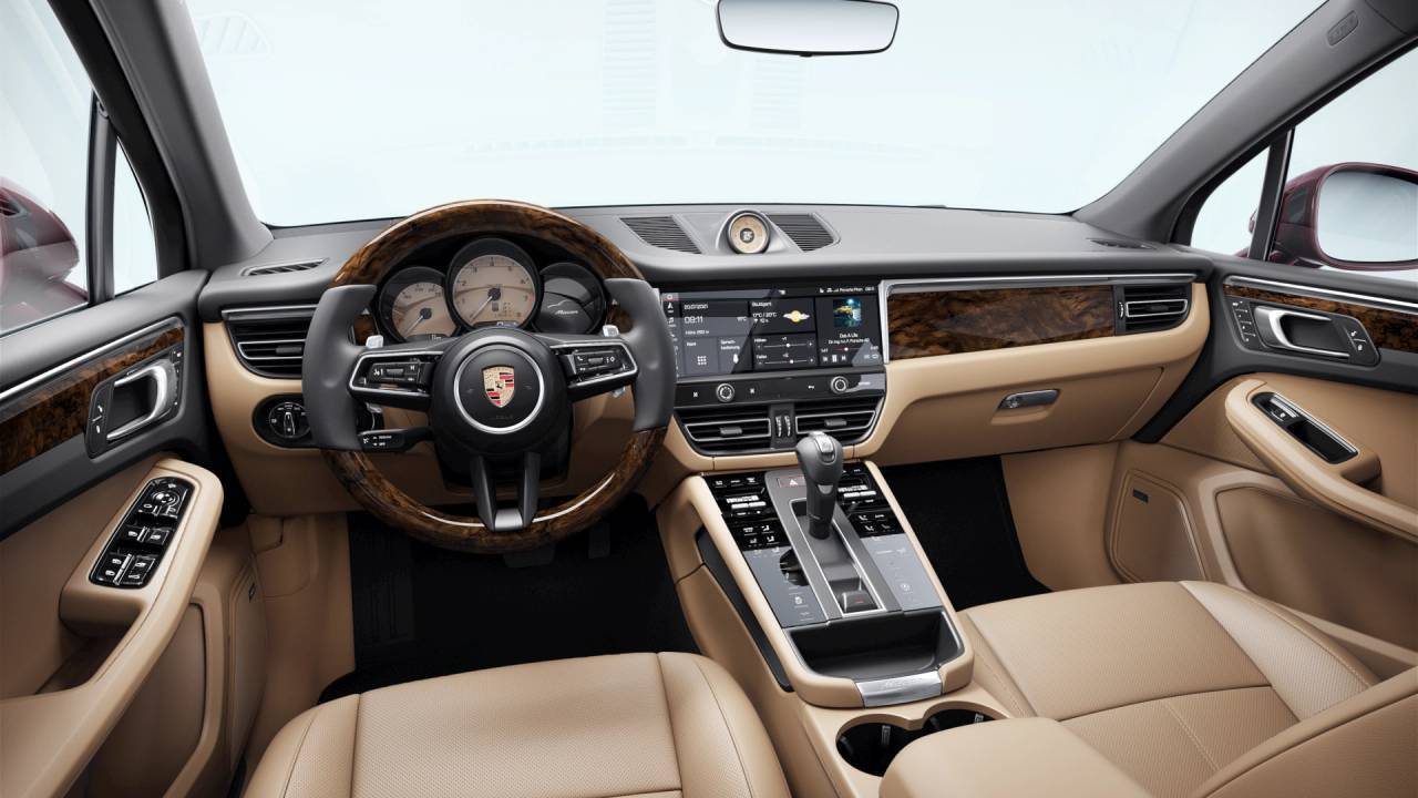 2026 Porsche Macan Newark DE