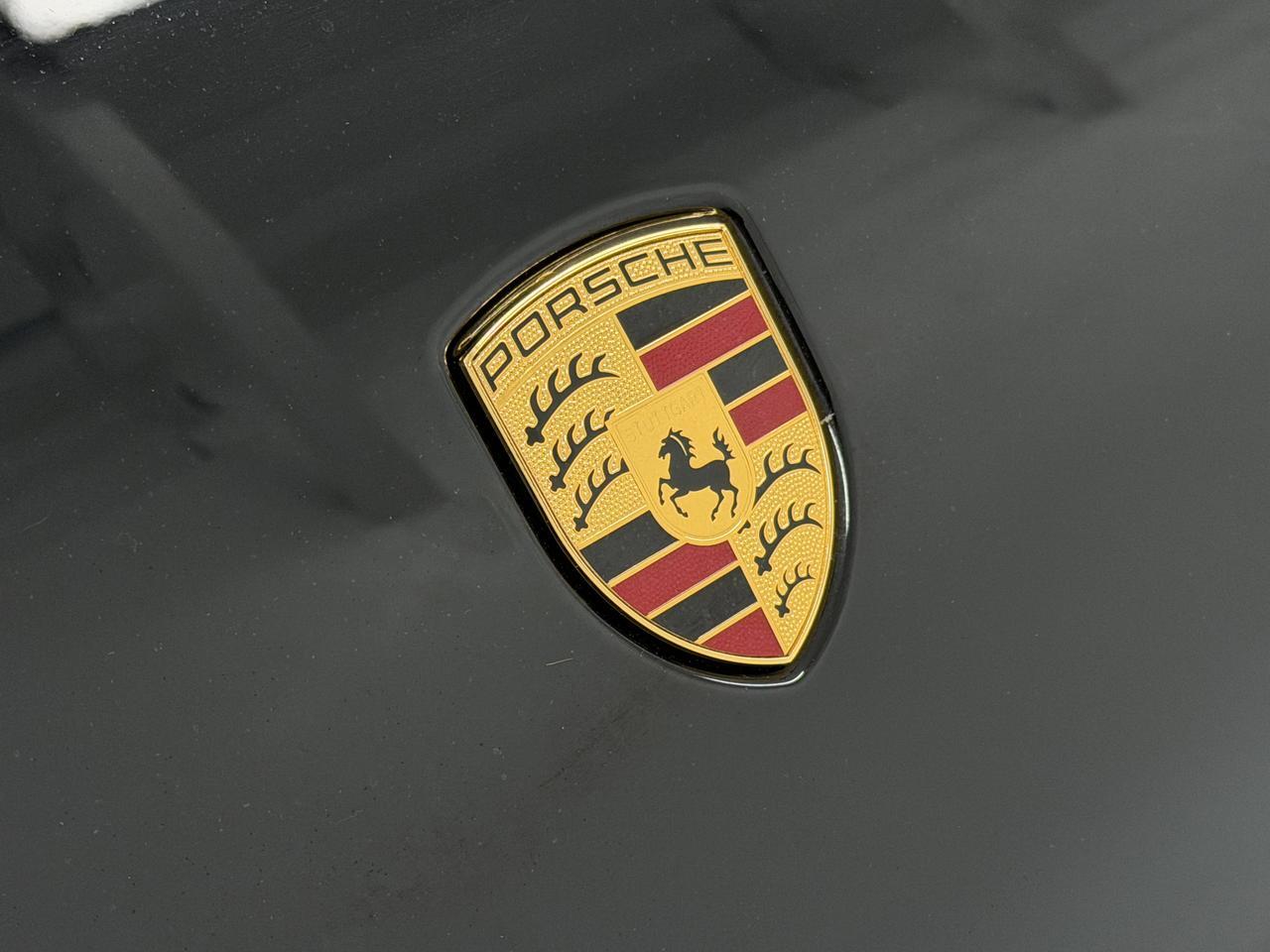 2026 Porsche Macan Newark DE