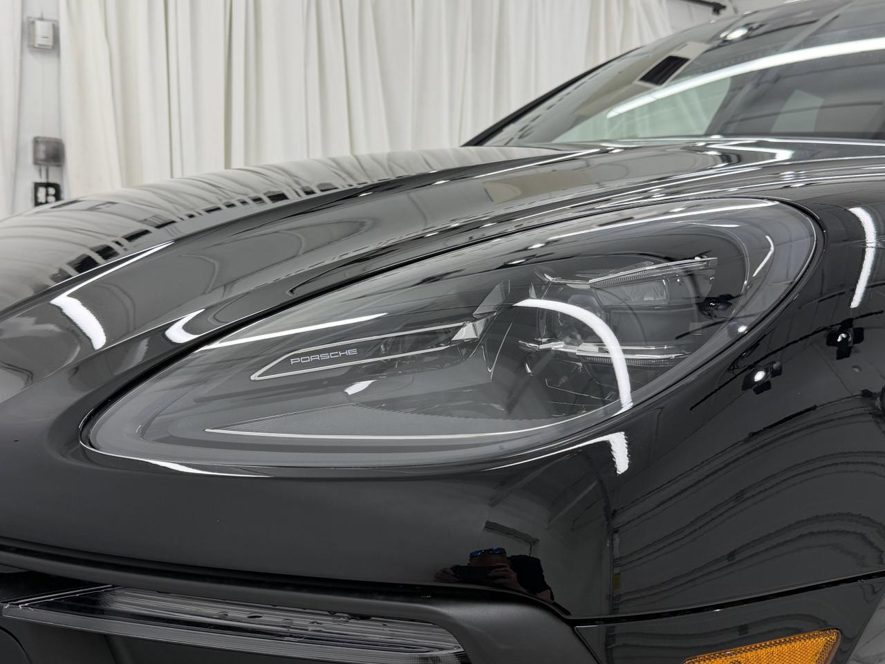 2026 Porsche Macan Newark DE