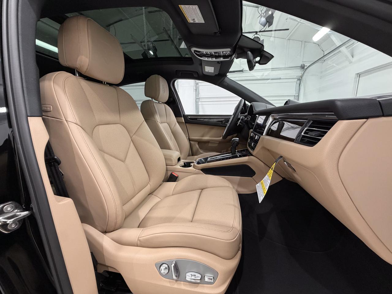 2026 Porsche Macan Newark DE