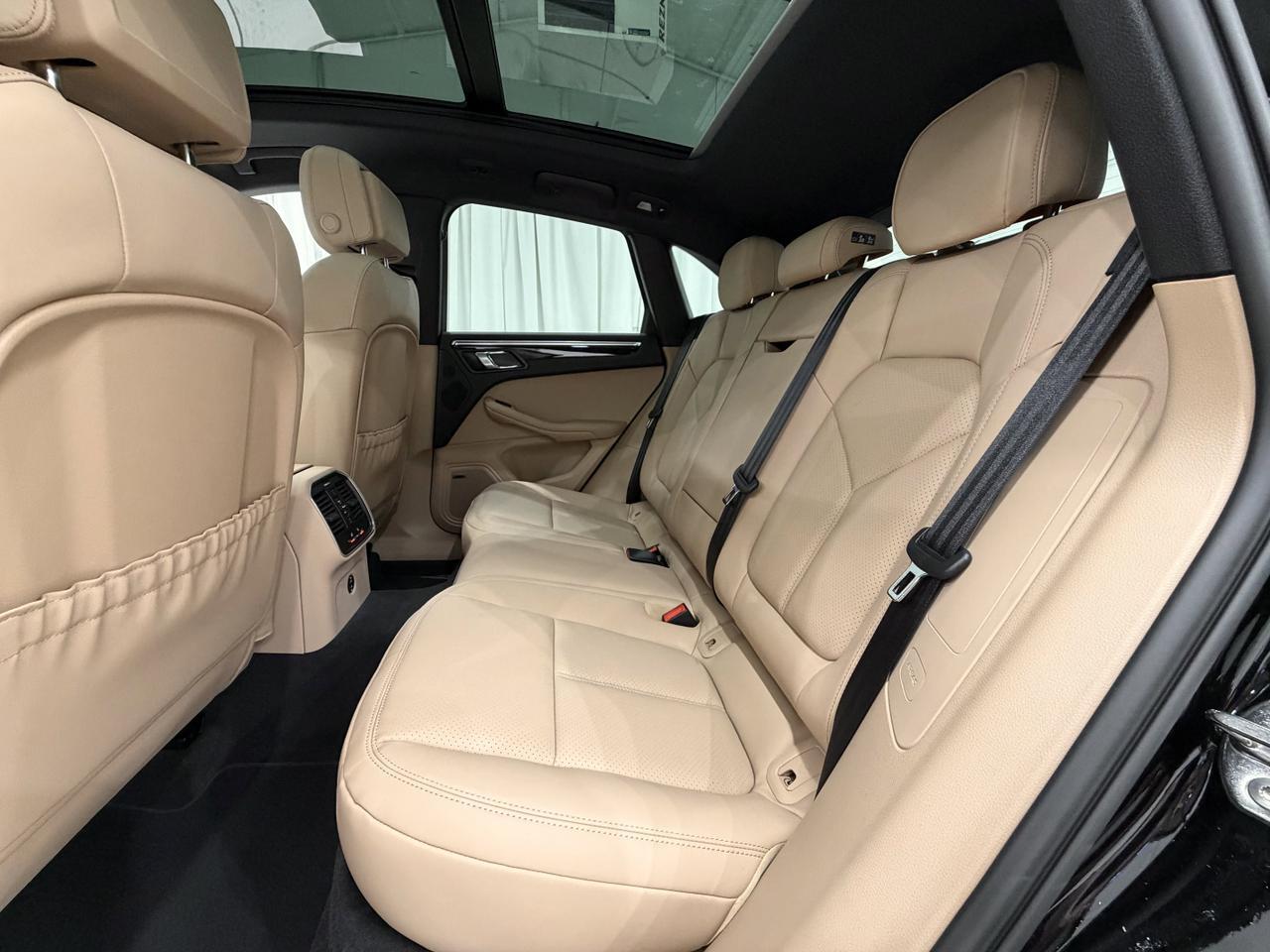 2026 Porsche Macan Newark DE