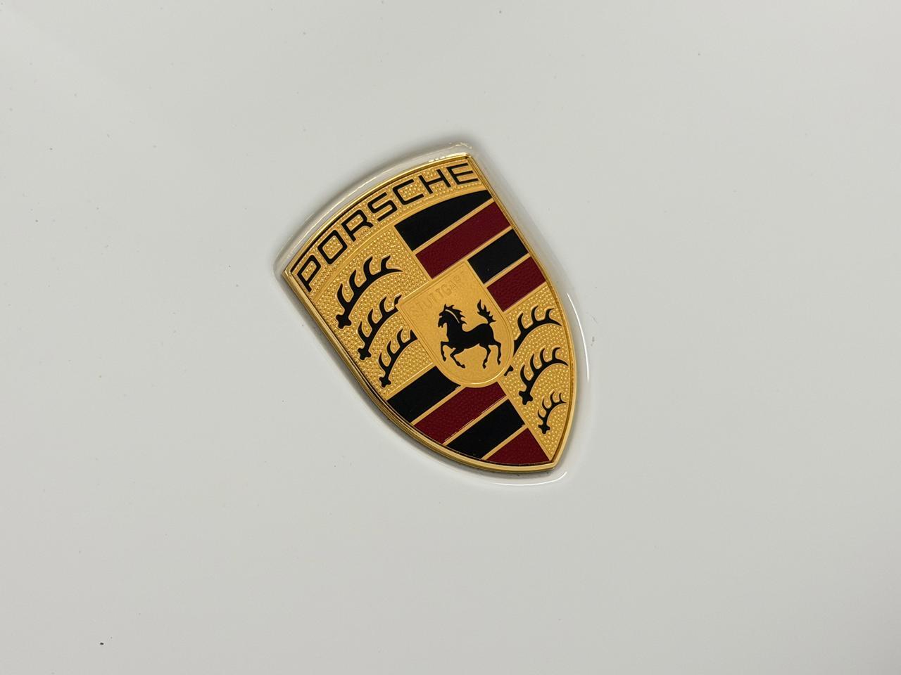 2026 Porsche Macan Newark DE