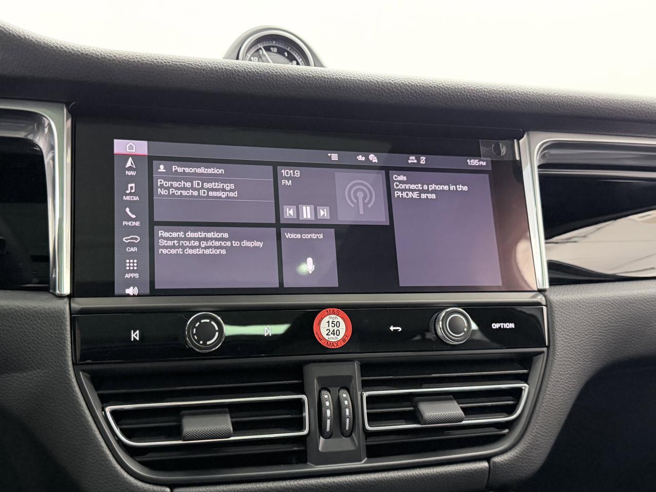 2026 Porsche Macan Newark DE
