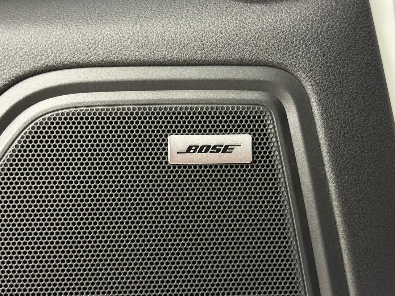 2026 Porsche Macan Newark DE