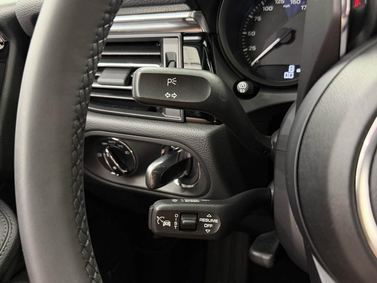 2026 Porsche Macan Newark DE