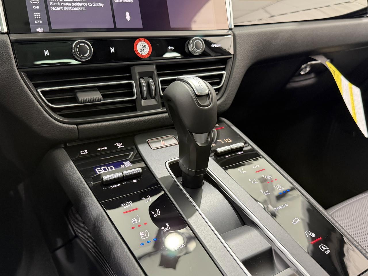 2026 Porsche Macan Newark DE