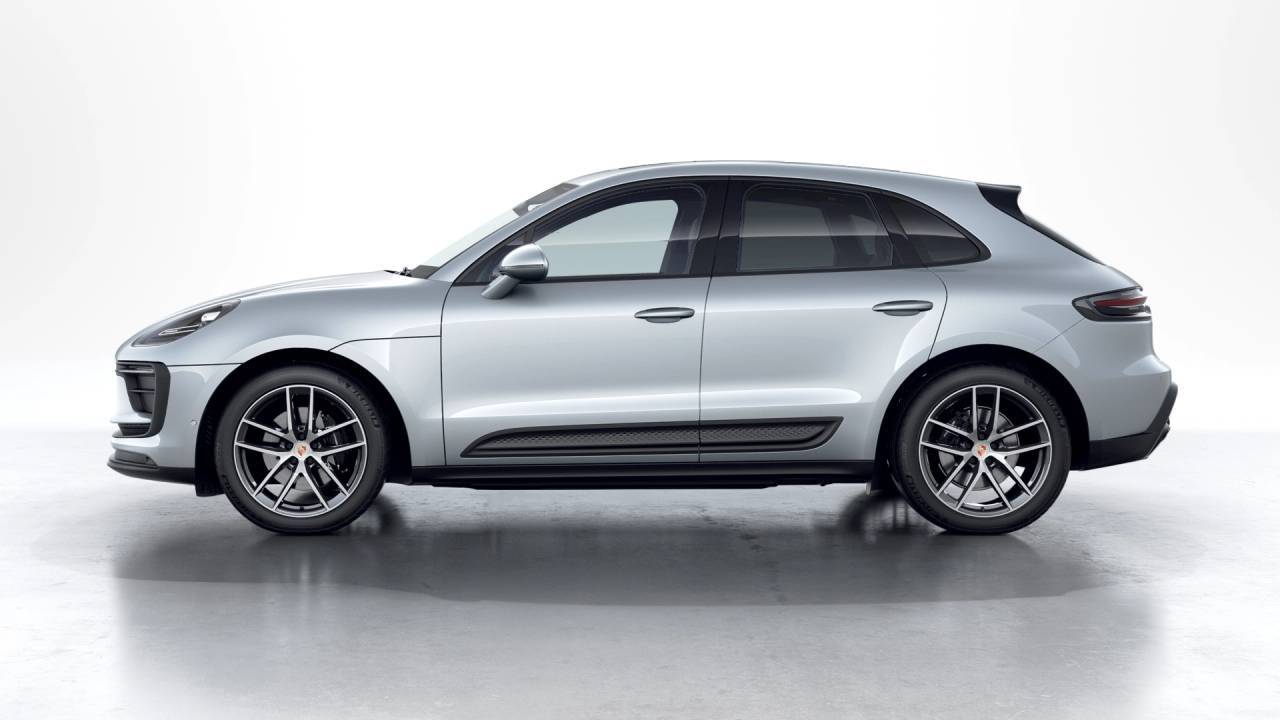 2026 Porsche Macan Newark DE