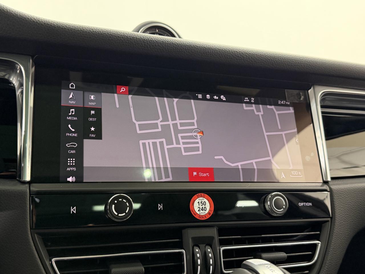 2026 Porsche Macan Newark DE