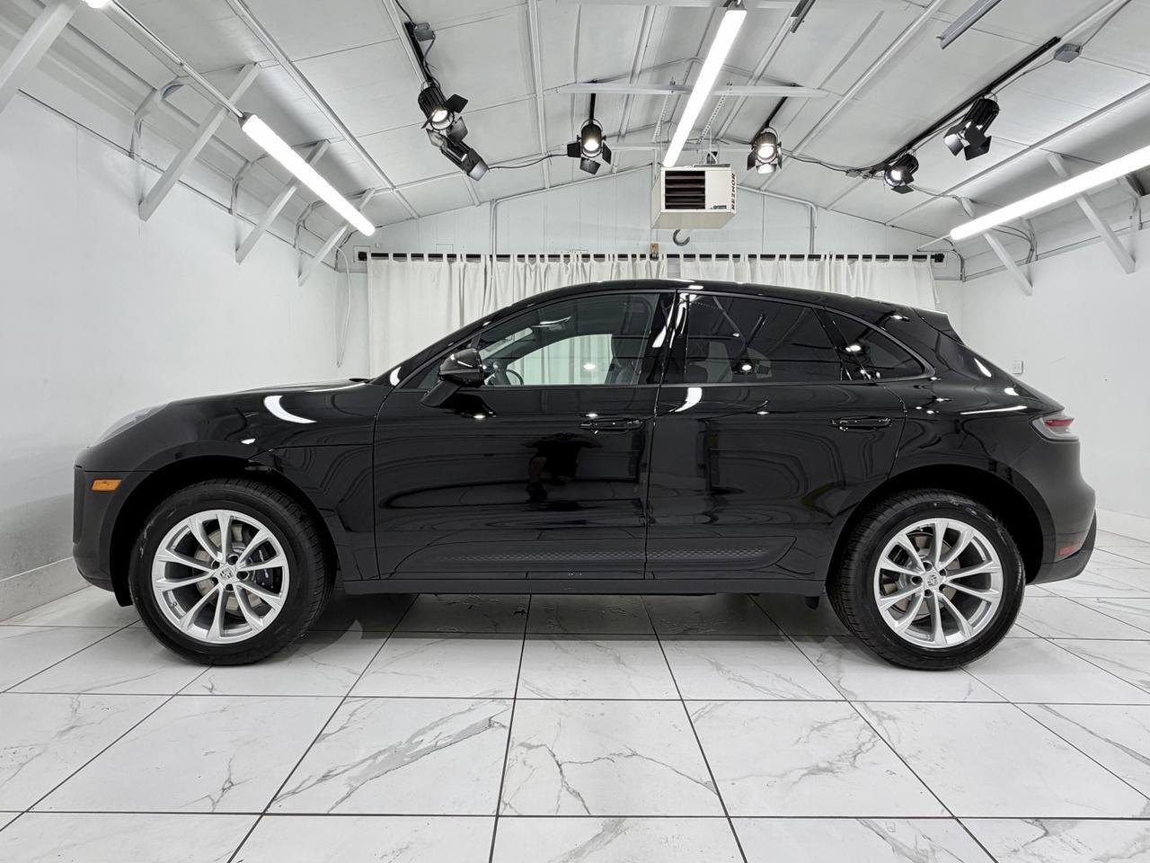 2026 Porsche Macan Newark DE