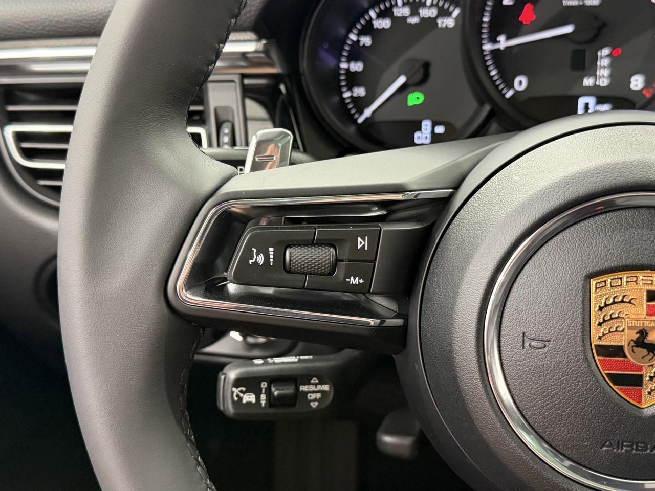 2026 Porsche Macan Newark DE