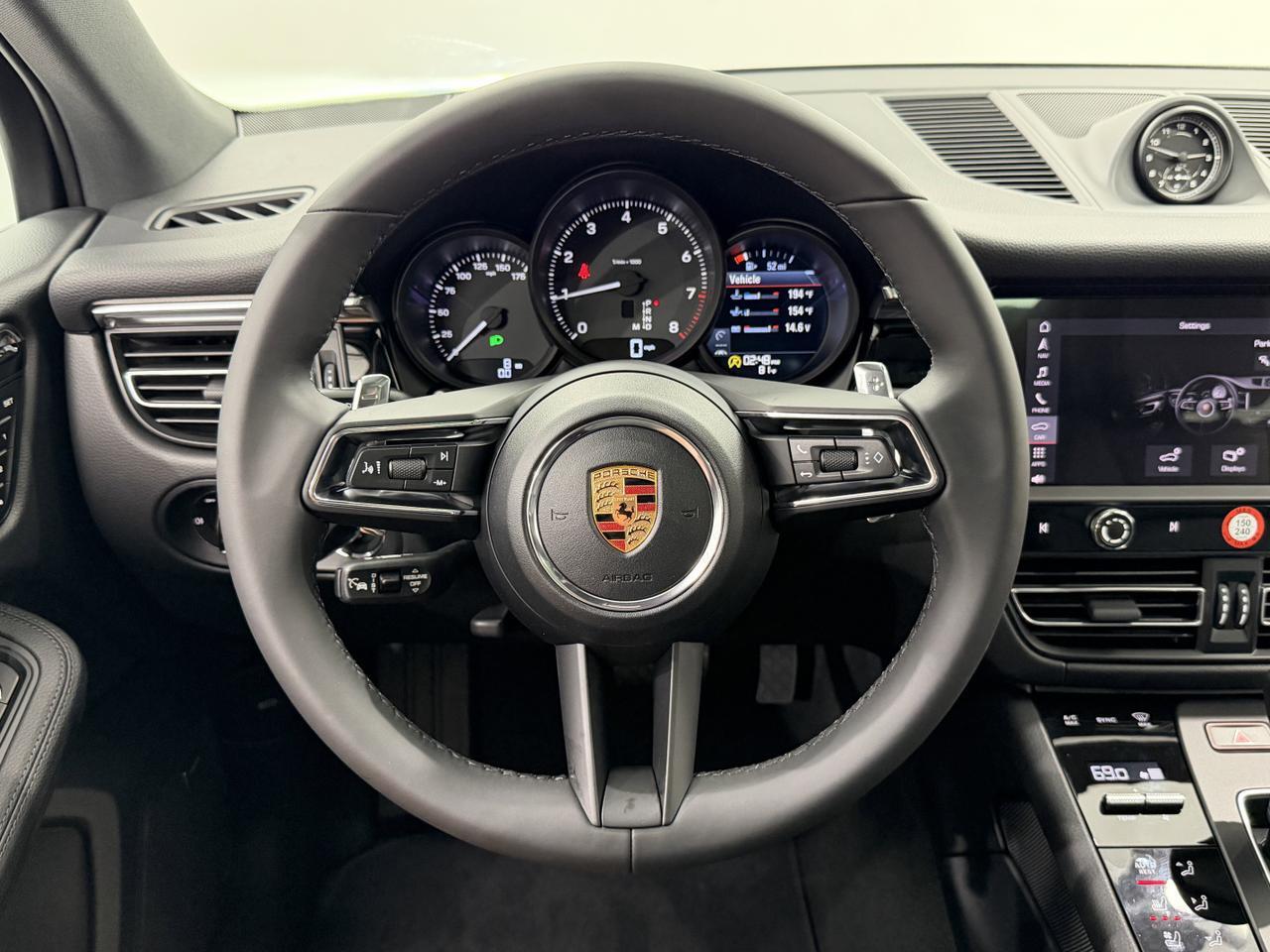 2026 Porsche Macan Newark DE