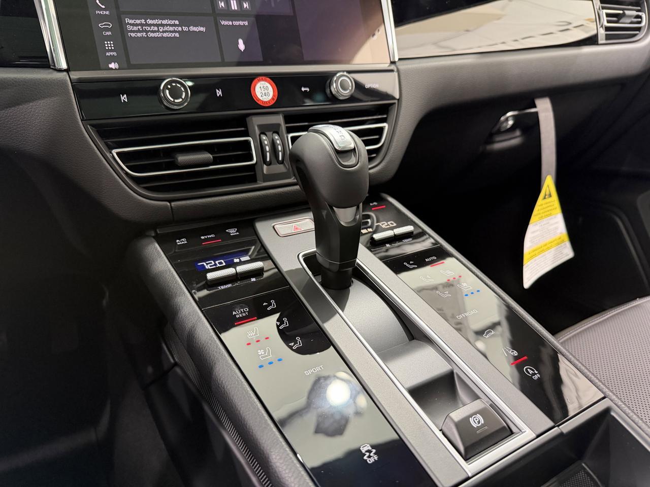 2026 Porsche Macan Newark DE