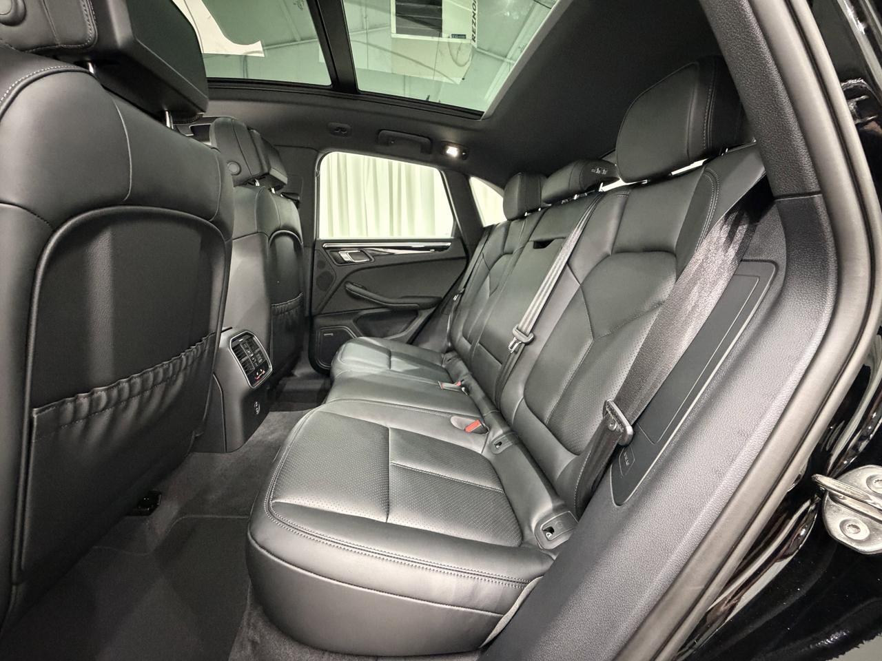 2026 Porsche Macan Newark DE