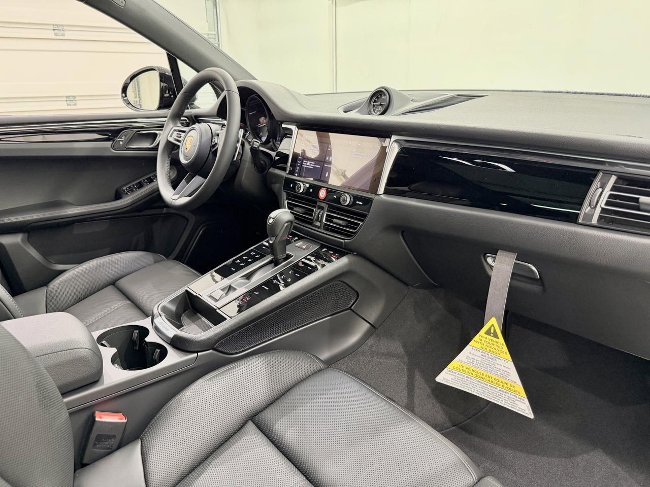 2026 Porsche Macan Newark DE