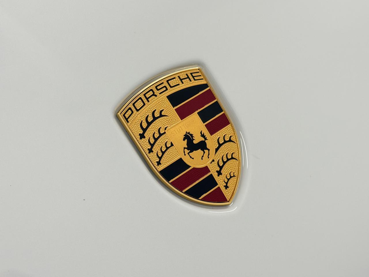 2026 Porsche Macan Newark DE