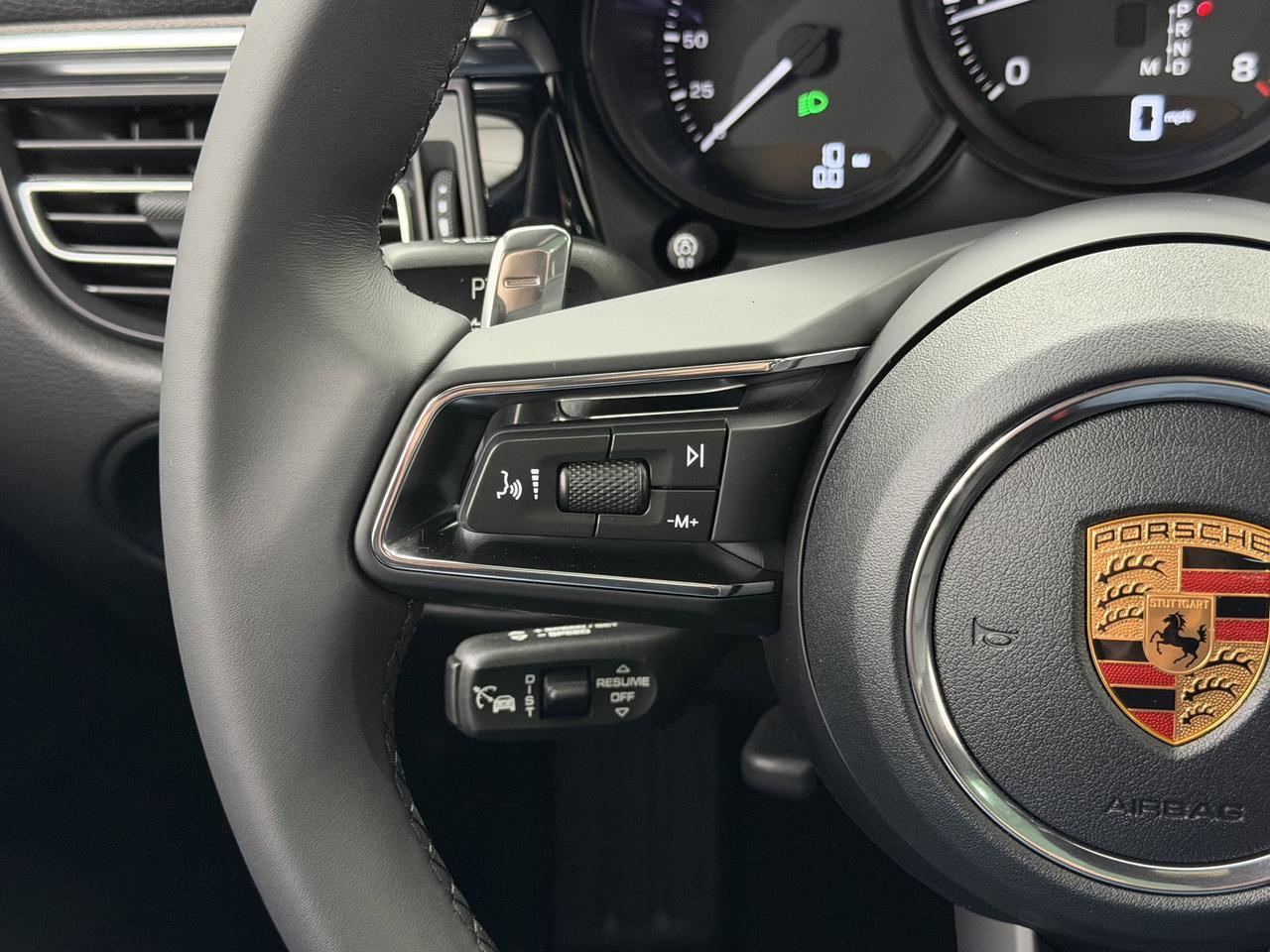 2026 Porsche Macan Newark DE