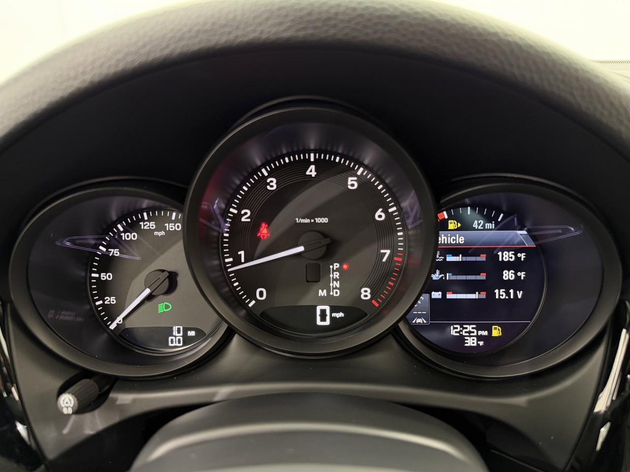 2026 Porsche Macan Newark DE