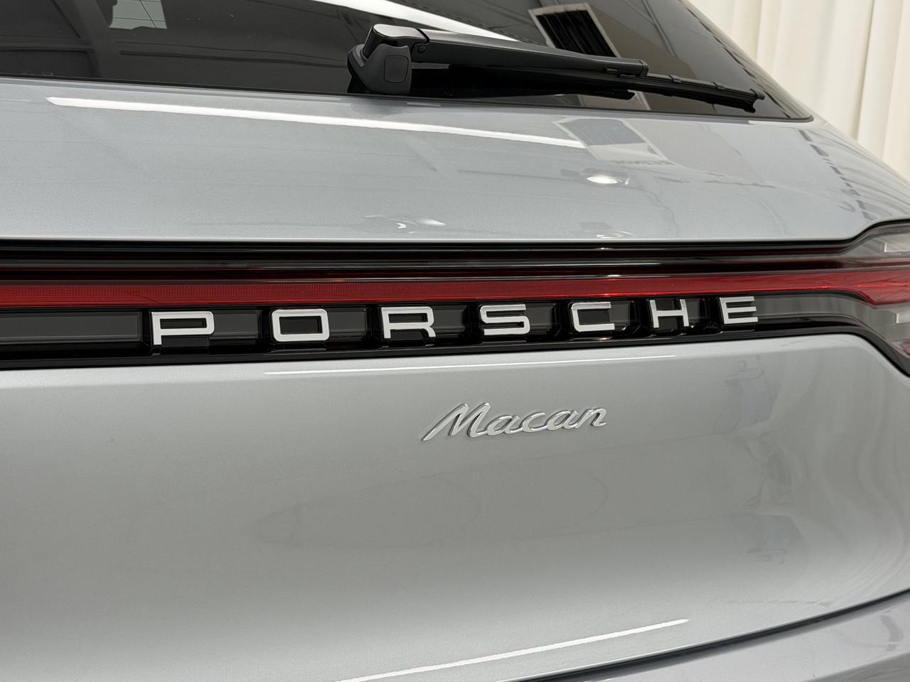 2026 Porsche Macan Newark DE