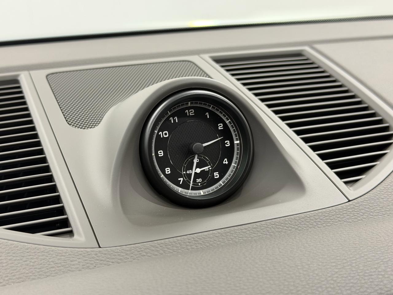 2026 Porsche Macan Newark DE